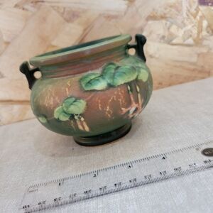 Roseville Pottery “Fuchsia”Small Green Jardiniere With Handles